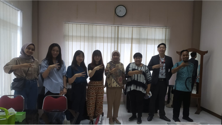 Sinergi PLUT KUMKM Sulsel-Universitas Ciputra Makassar Memajukan UMKM