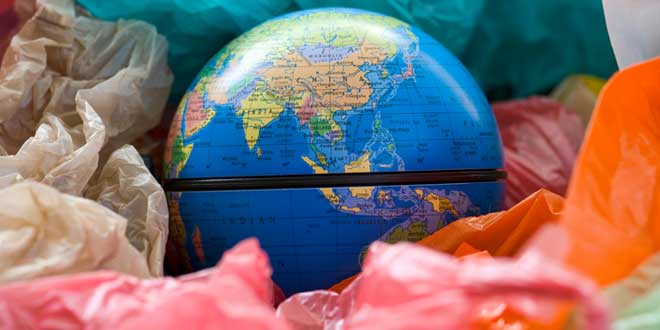 Hari Bebas Kantong Plastik 3 Juli 2022 : Indonesia Darurat Sampah Plastik