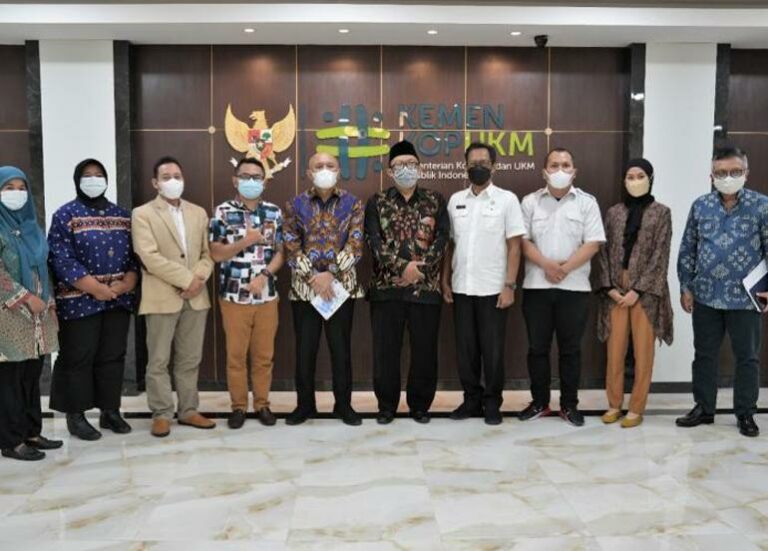 Puncak Hari Nasional UMKM Tahun 2022 Di Bandung Diisi Beragam Kegiatan