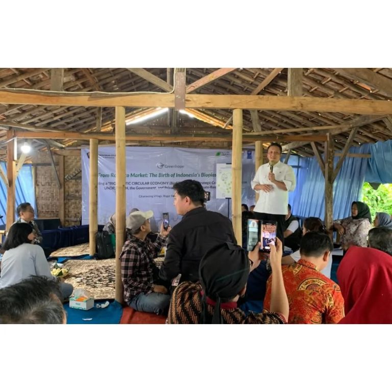 Singkong Cikarawang: Dari Pangan Murah ke Inovasi Bioplastik Mendunia